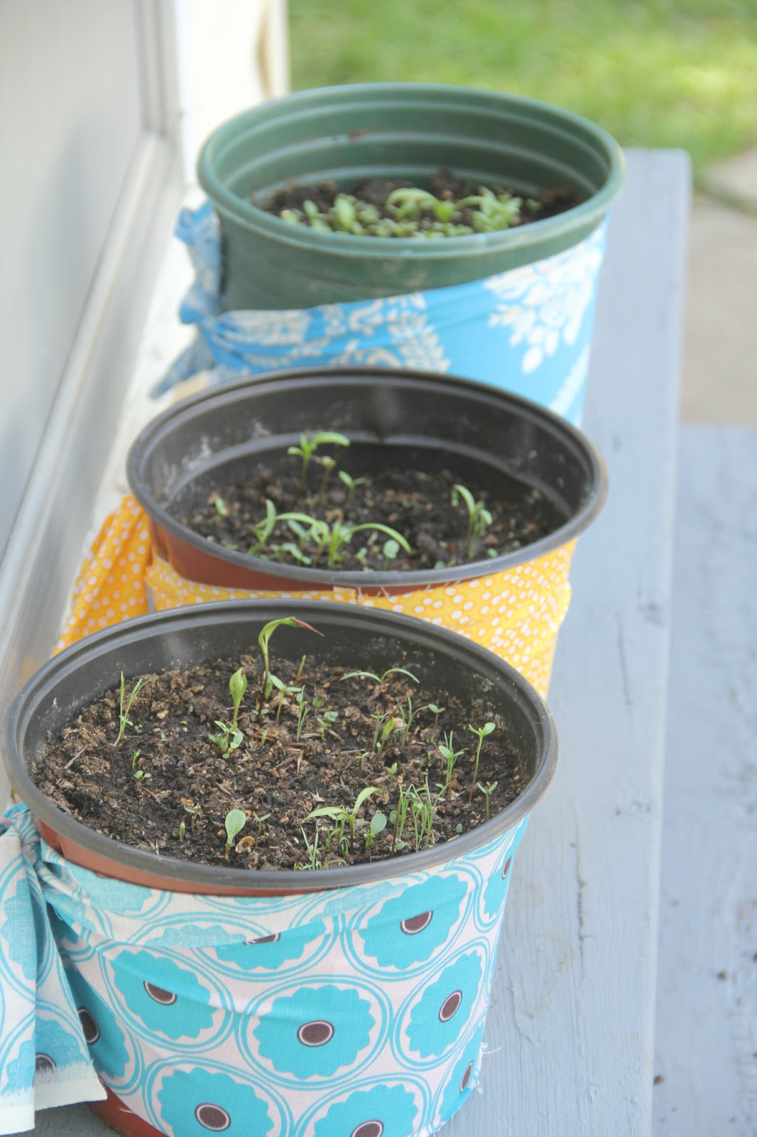 Scrappy Love DIY Plastic Flower Pot Facelift