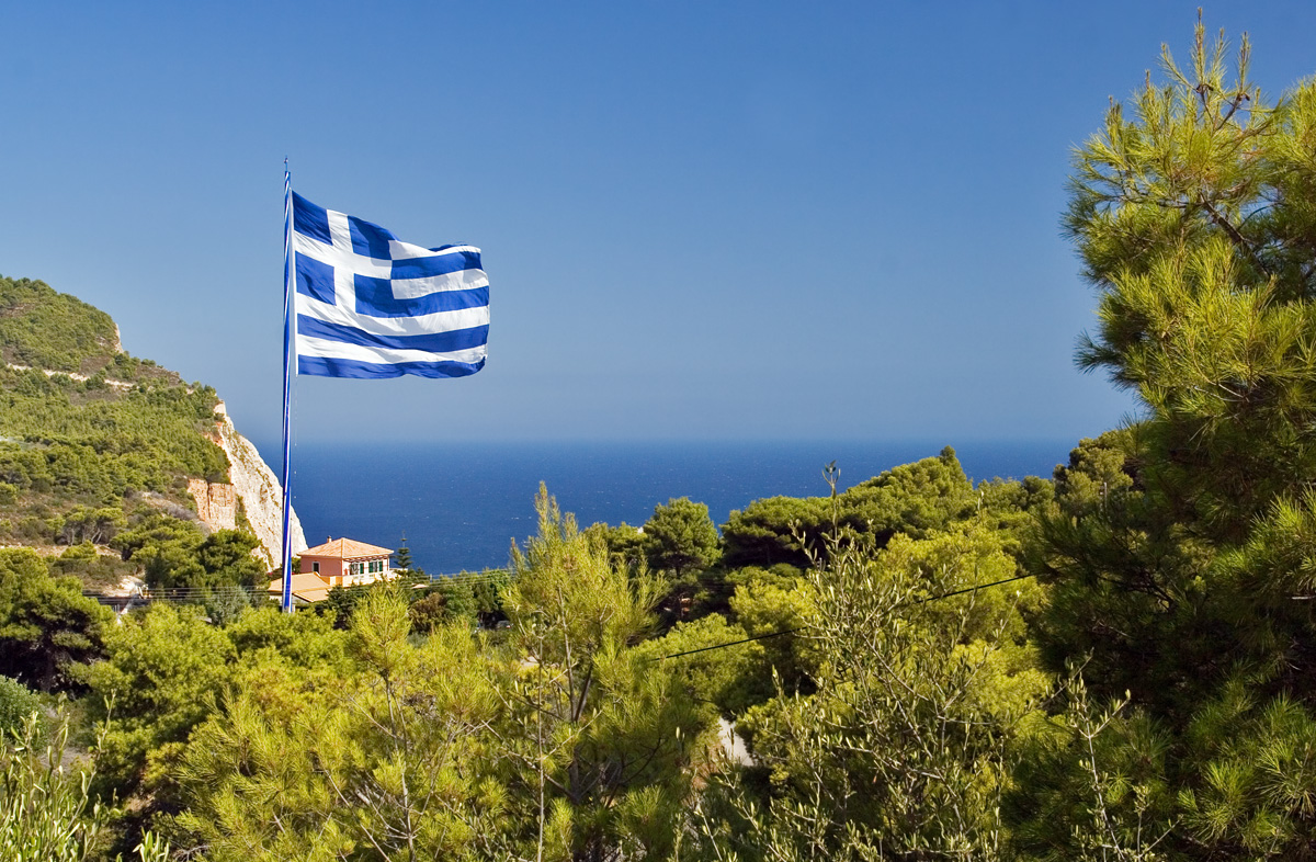 http://2.bp.blogspot.com/-KV4La7kDOXQ/TdgpyI61QrI/AAAAAAAABF0/R4gN3bV3--A/s1600/Wallpapers+Flag+of++Greece+Flag+Graphics+%25288%2529.jpg