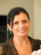 Profª. Elenice Pimenta de Oliveira (Apoio no Centro de Multimeios)