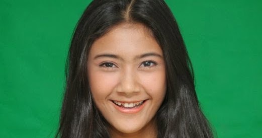 Biodata Lengkap Akina Fathia dan Foto Terbaru