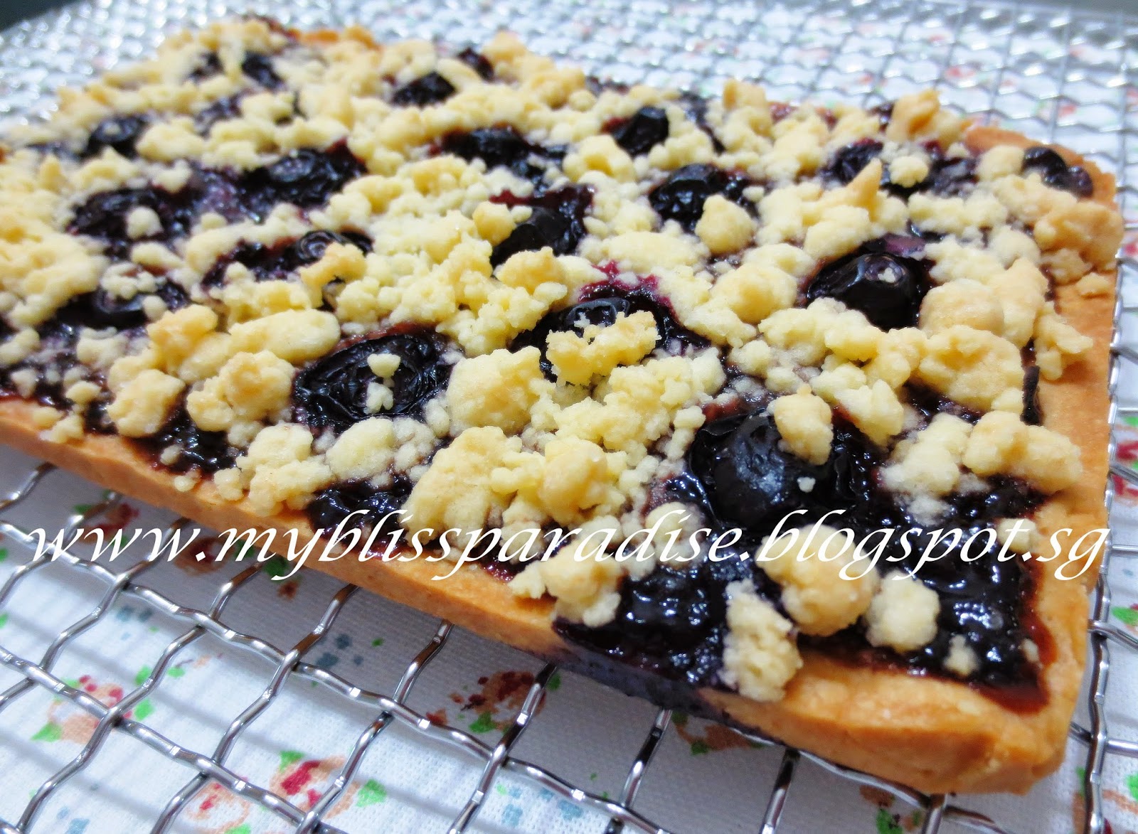 http://myblissparadise.blogspot.sg/2014/06/four-berries-crumble-tarts-27-jun-14.html