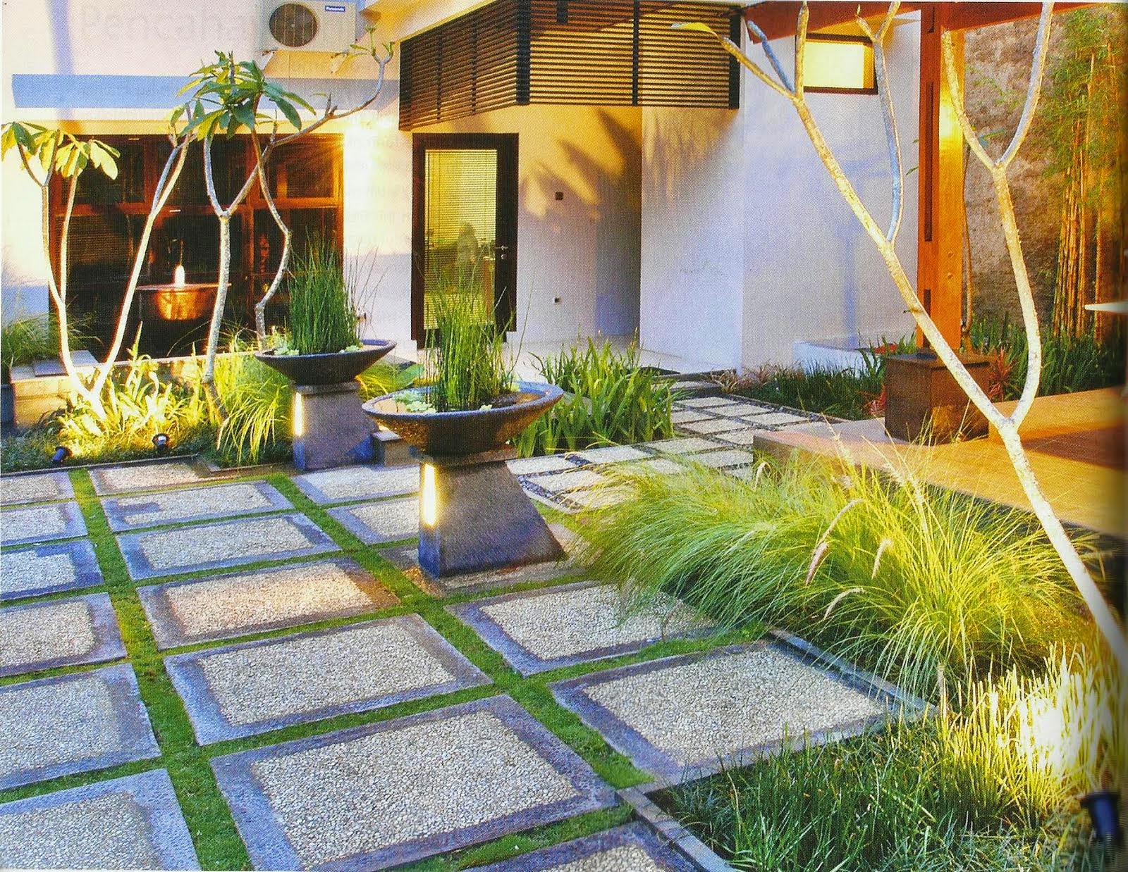 Minimalist House Garden Design Concept - Inspiring Interior Design Ideas