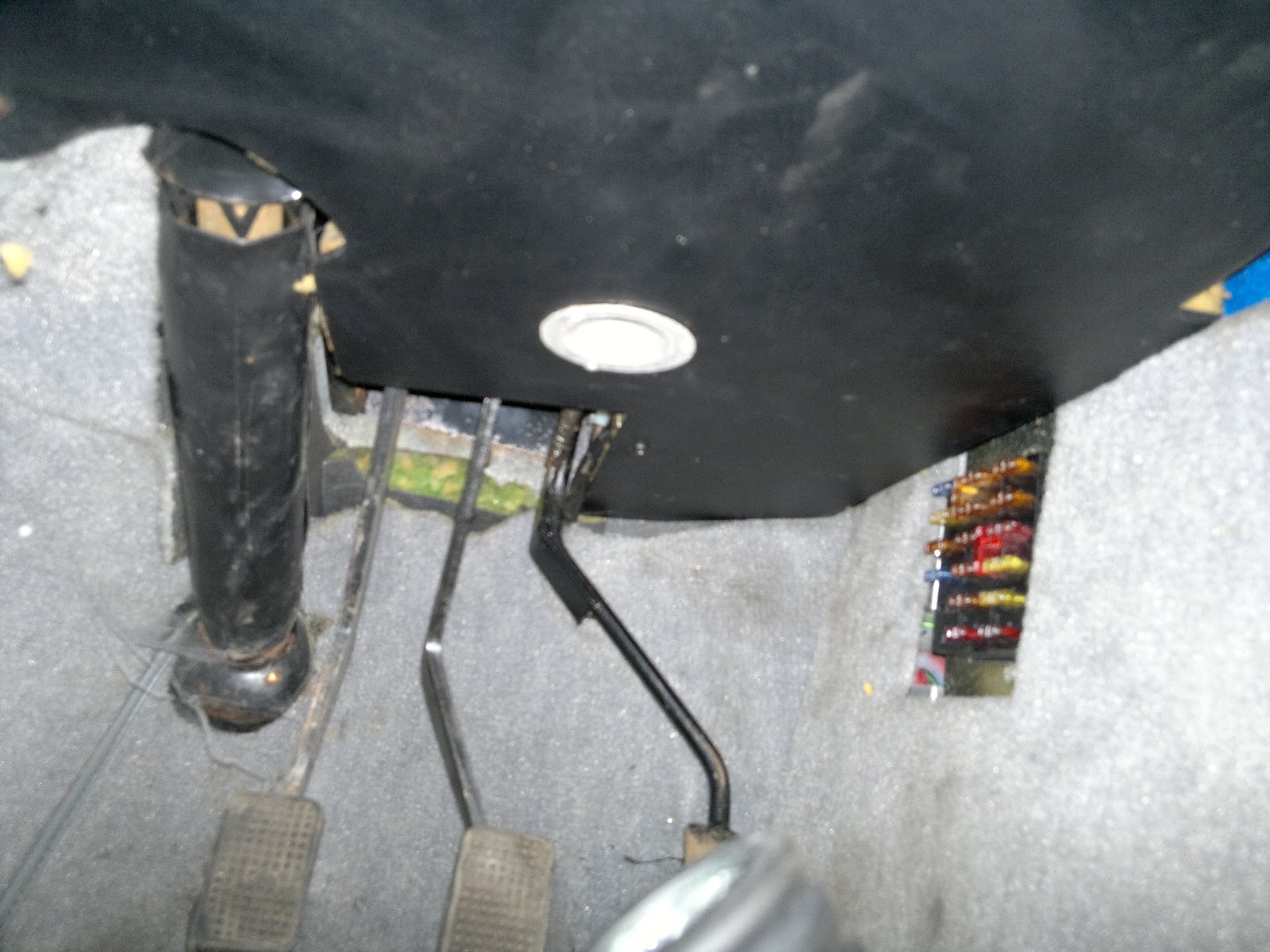 Lotus Excel Restoration Clutch and lights Part 1