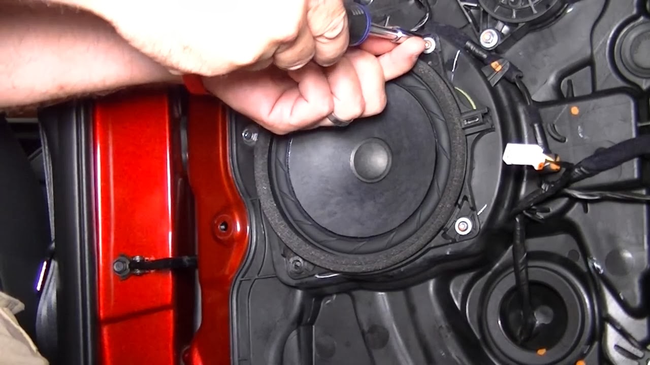hyundai repair how to hyundai sonata 2011 2013 door hyundai sonata door light