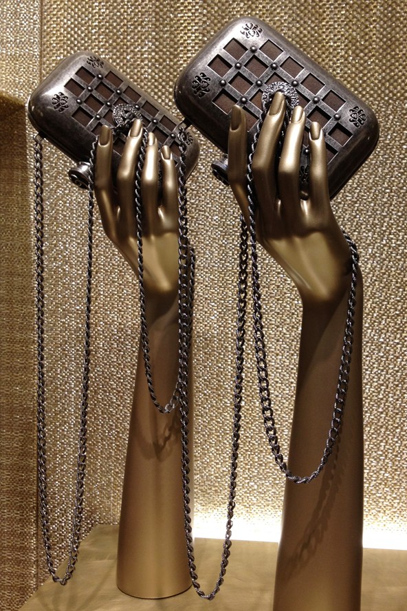 The Style Examiner Chanel Unveils Largest Store in the World