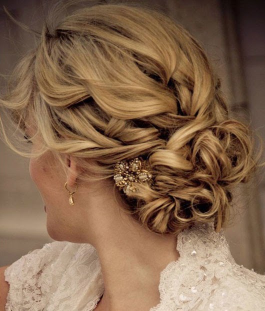 Easy Updos for Long Hair Easy Updos for Long Hair