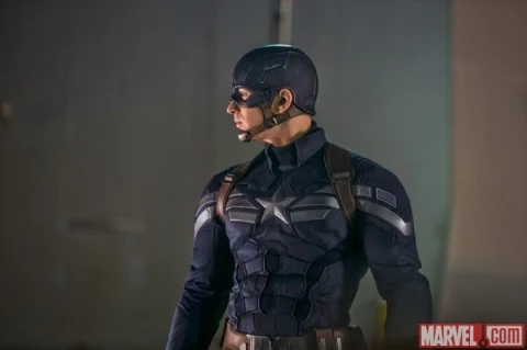 CAPITÁN AMÉRICA (CHRIS EVANS)