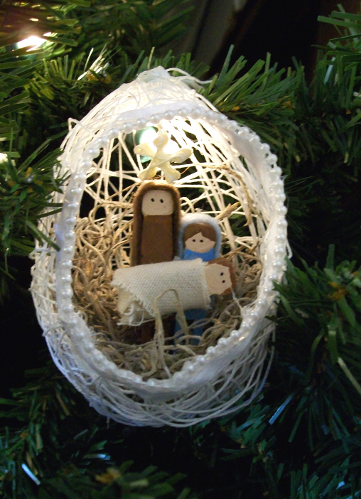 better budgeting homemade christmas ornaments string nativity scene