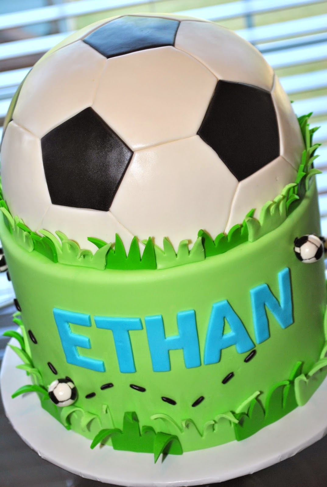 Hope�s Sweet Cakes Sports Cakes