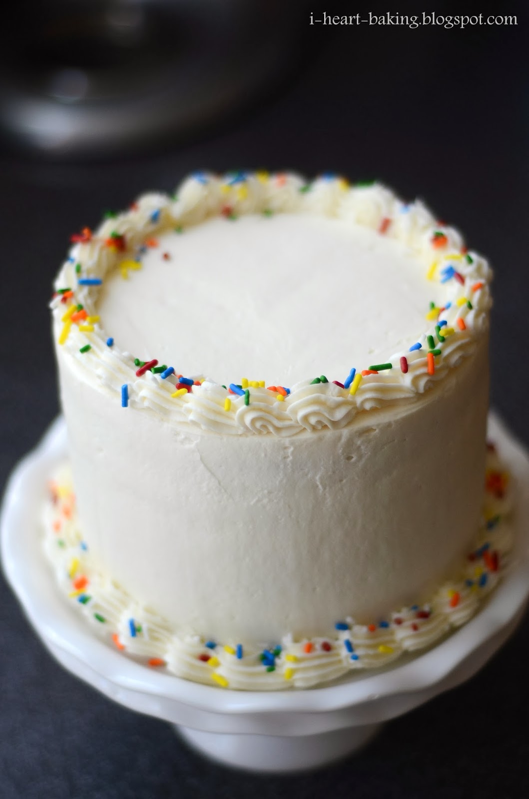 i heart baking! funfetti home cake with handmade bunting