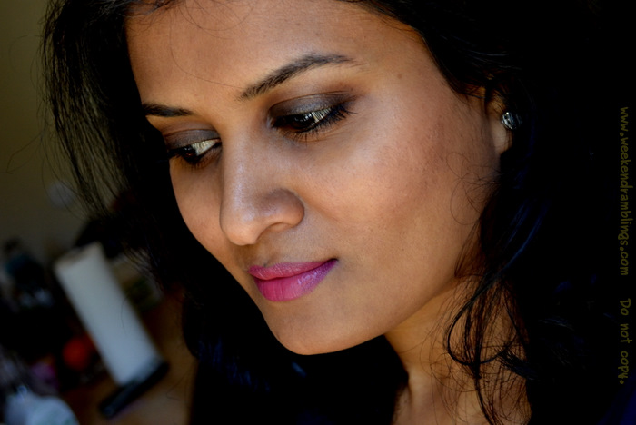 Weekend Ramblings Mac Captive Lipstick Reviews Swatches