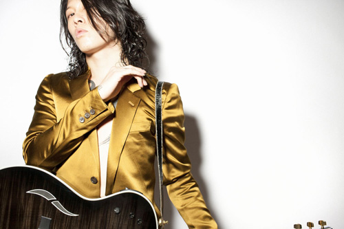 Miyavi Ahead Of The Light