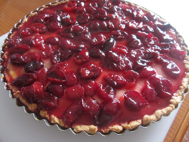 Tarta De Cerezas Rojo Pasión
