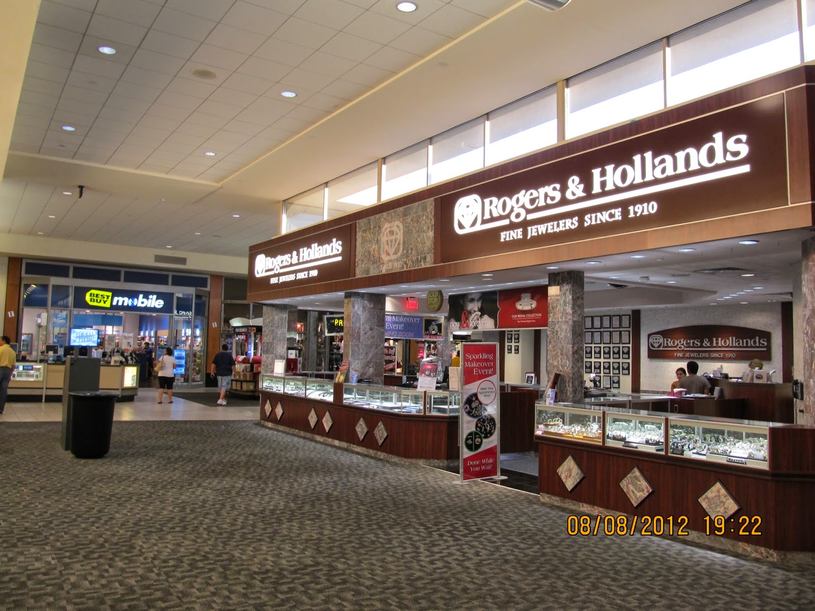 Trip to the Mall Eastland Mall (Bloomington, IL)