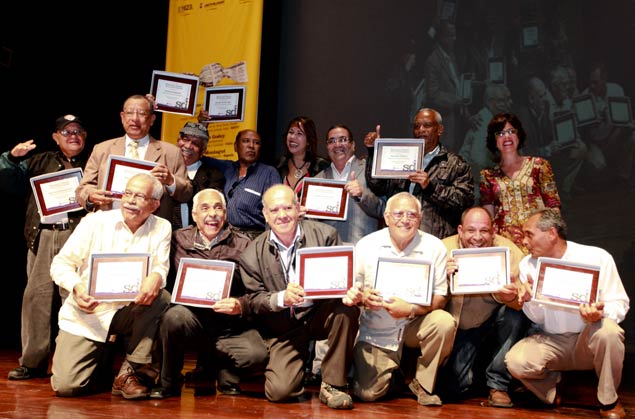 SDI 2012 rindió homenaje a los duros de la fotografía Cadena Capriles rindió homenaje a 16 fotógraf