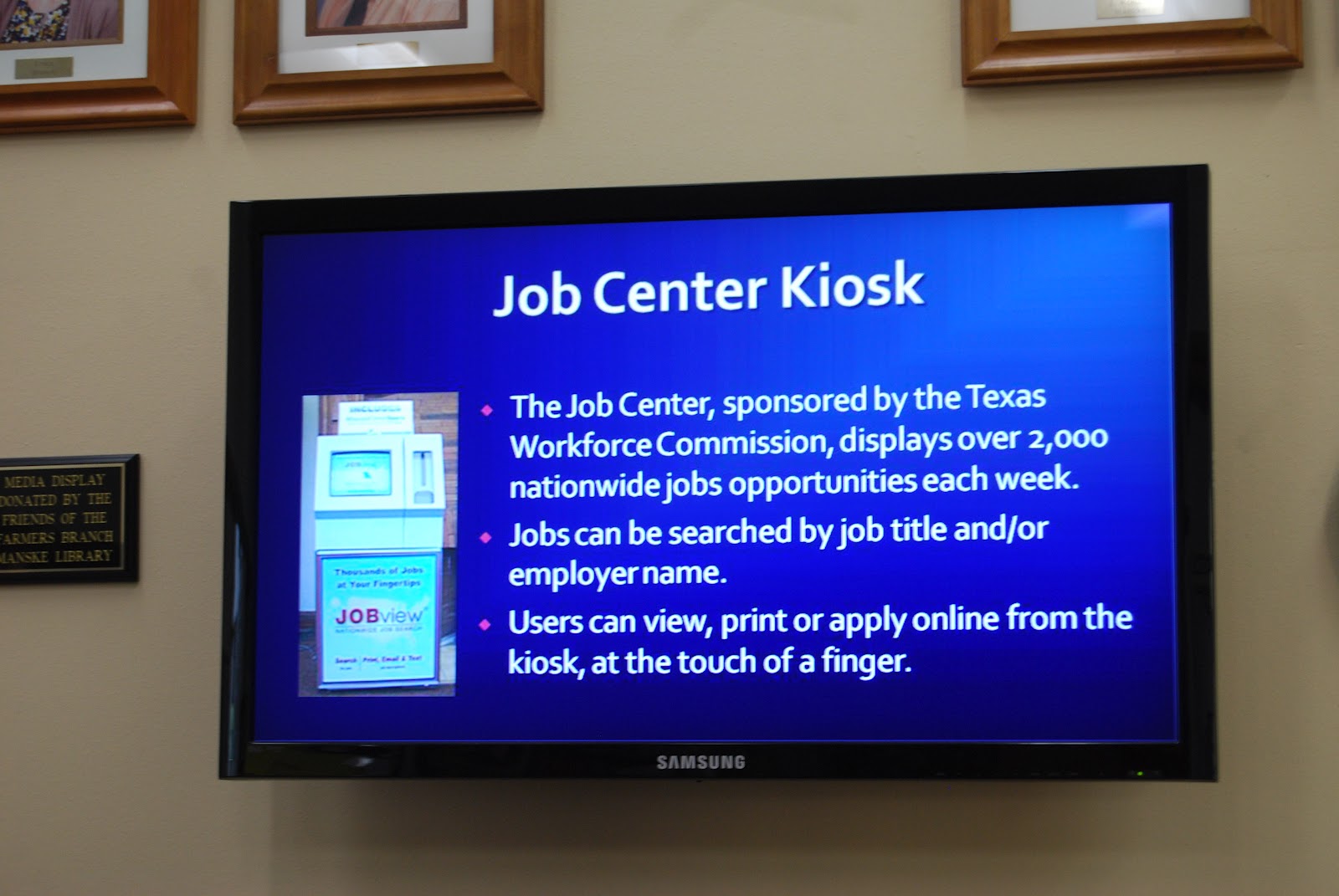 LCD Displays Libraries Improve Visitor Experience by Upgrading