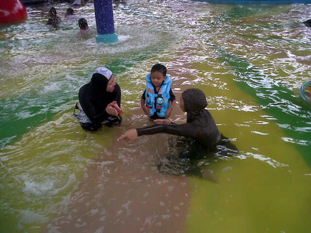 Getaway with Ghina: Indraloka Family Waterpark