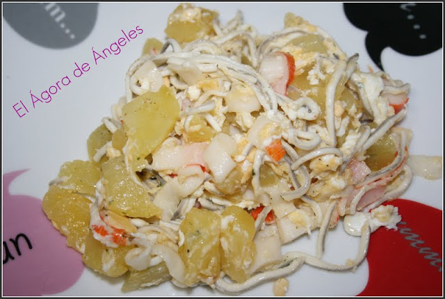 Revuelto De Patatas Y Gulas