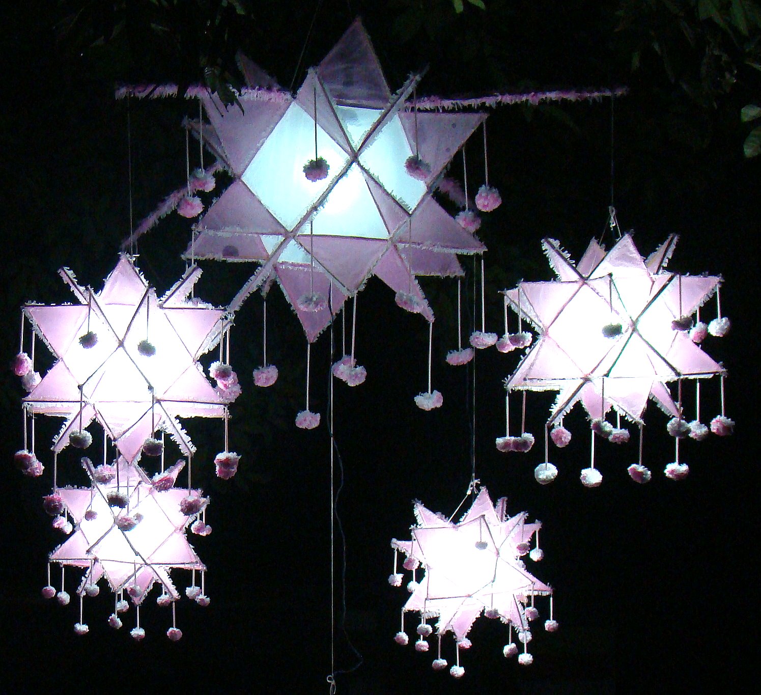 DiscoverSriLanka SRI LANKA VESAK LANTERNS