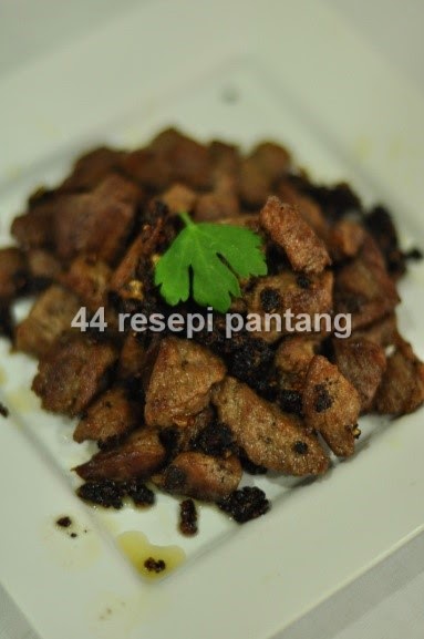 Daging masak lada hitam