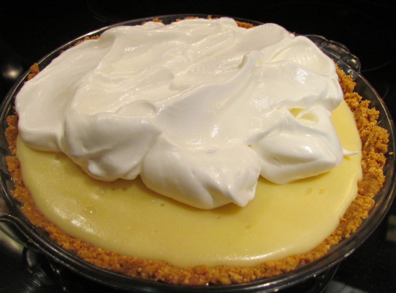 Rhubarb & Roses Graham Wafer Pie