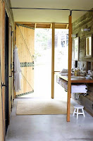 Great Converted Barn House Design Into A Modern House But Keep Tradition Side Great Converted Barn House Design Into A Modern House But Keep Tradition Side