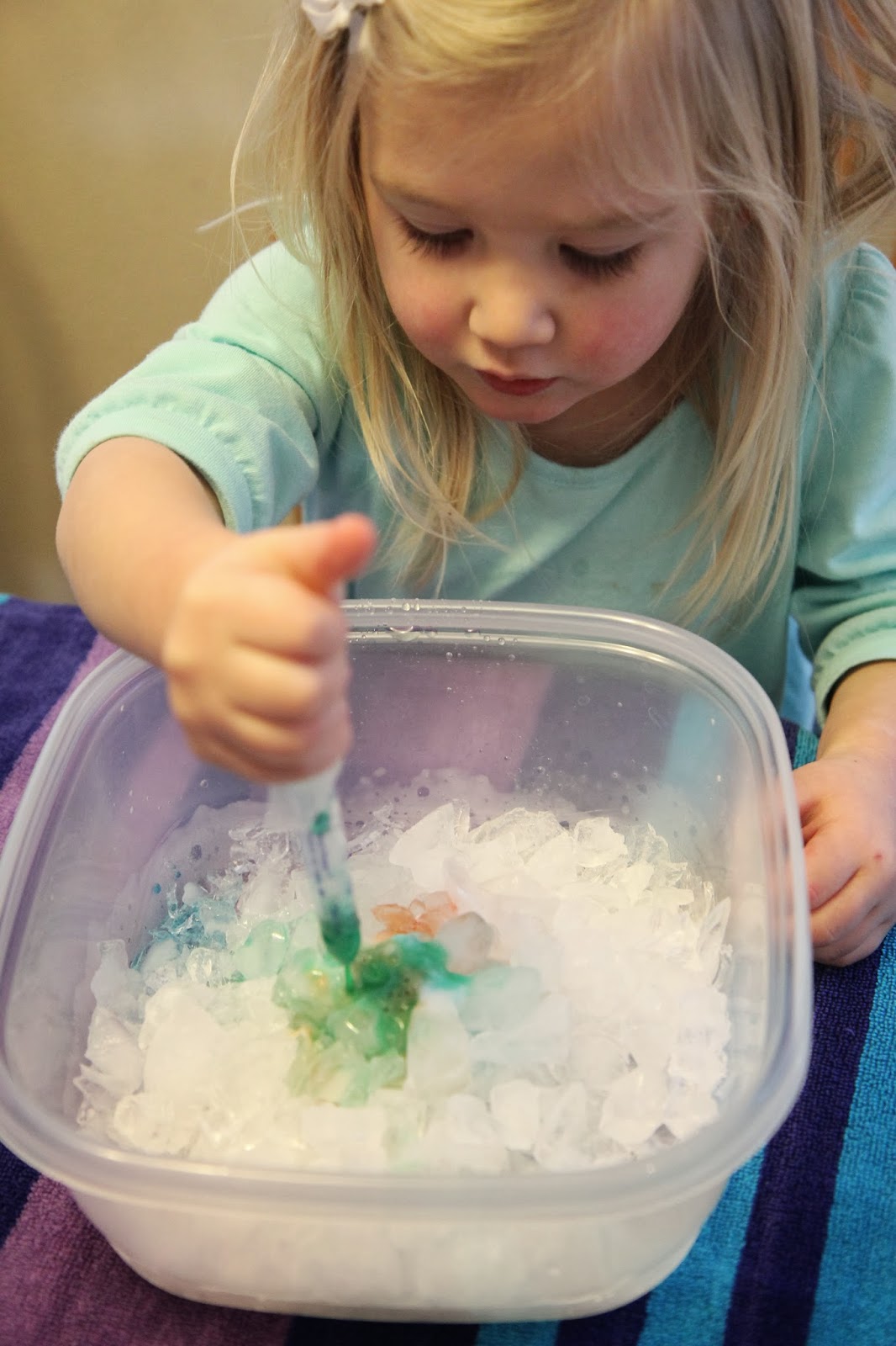 Toddler Approved! Fizzy Ice {Science Activity for Kids}