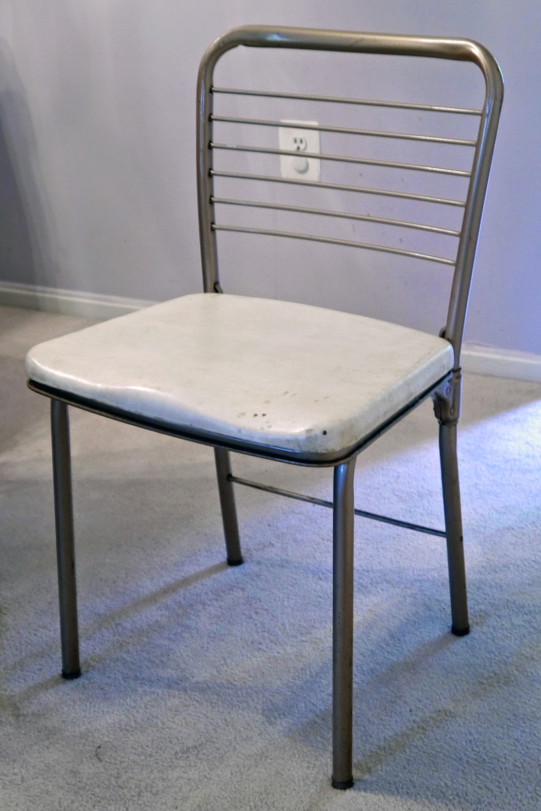 Strawberry Jam House Vintage Metal Chair Makeover