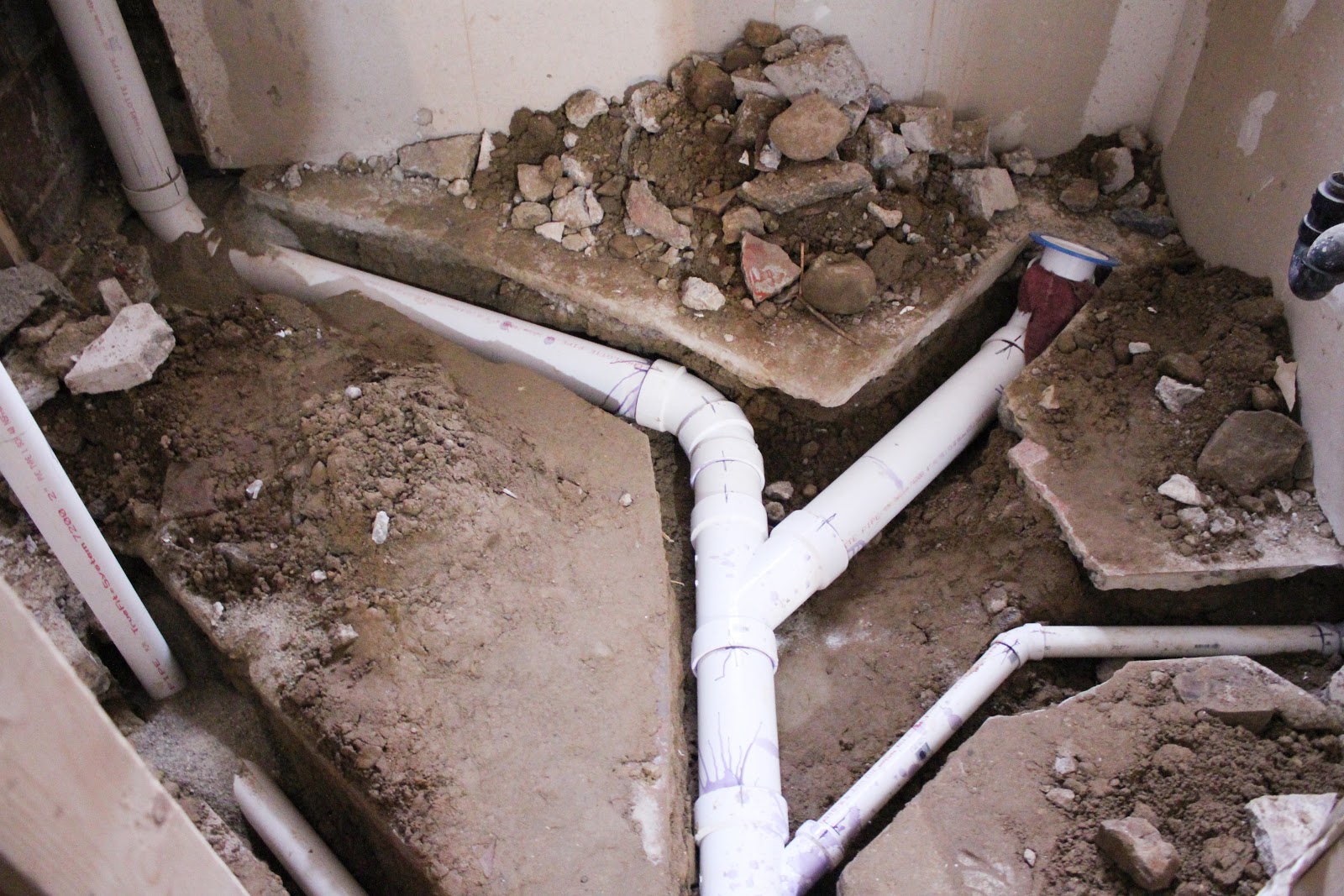 basement pipe repair sewer iron cast bathroom digging drain drains replacement slab trenchless toilet shower plumbing holes replace excavation placement