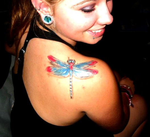Latest Tattoos Designs Beautiful Dragonfly Tattoos
