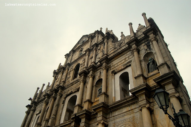 OUTSIDE THE SQUARES OF THE HISTORIC CENTRE OF MACAO OUTSIDE THE SQUARES OF THE HISTORIC CENTRE OF MACAO