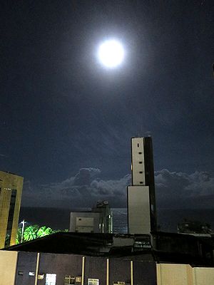 Muito Brasil 満月で2年めに突入