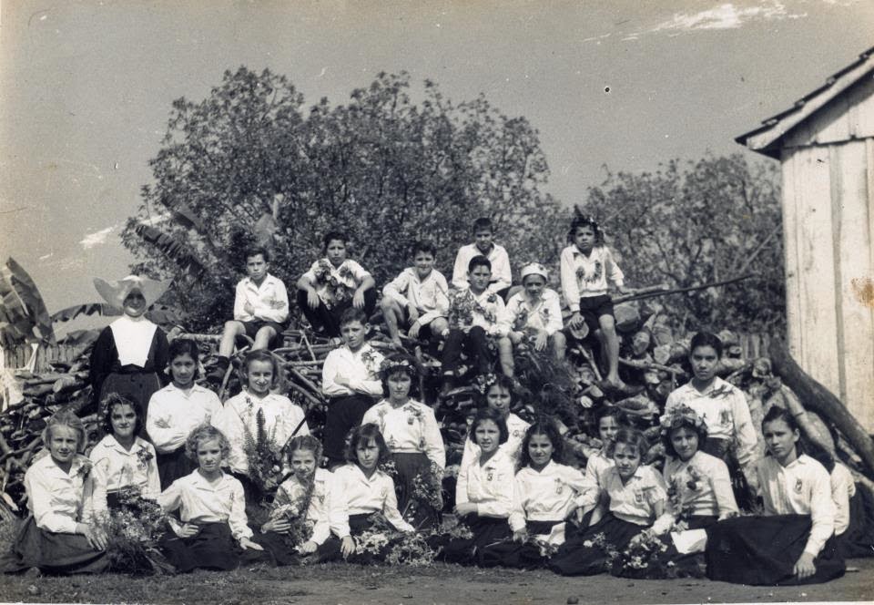 Alunos do Colégio Sao Jose 1954