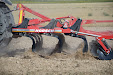 Horsch Terrano 4 FX & Valtra T180