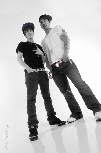 Everything And More Justin Bieber Und Selena Gomez Kussen Sich