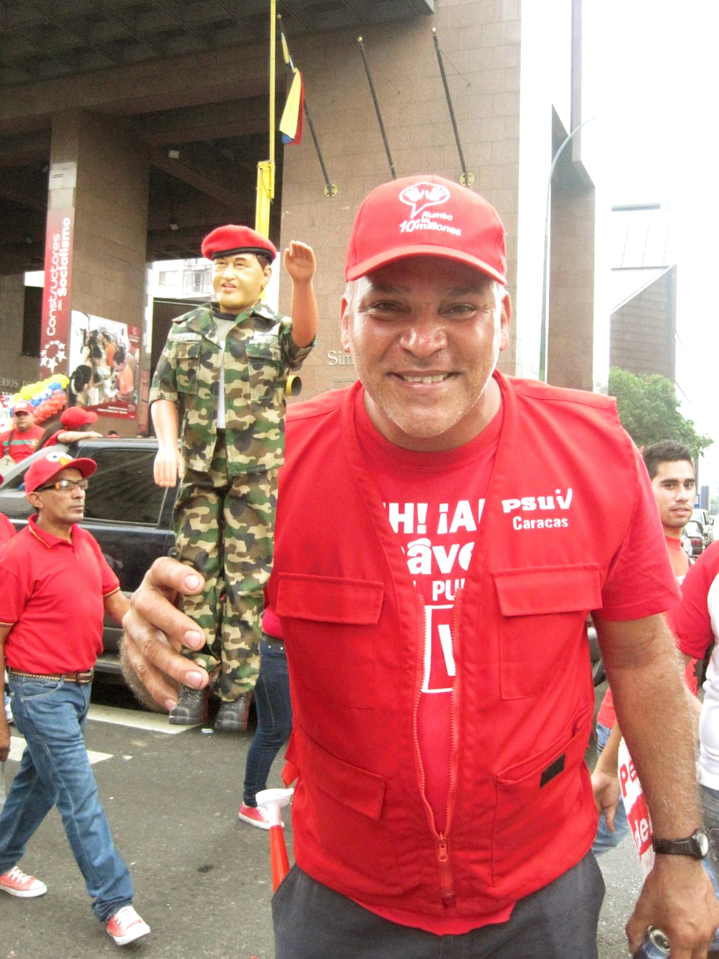 http://2.bp.blogspot.com/-Kuvo6KuLrQE/T75NBLXyq5I/AAAAAAAAASs/CCjt10cfeis/s1600/chavez+mu%C3%B1eco.png