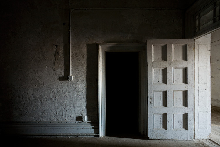 The Caledonian Mining Expedition Company The Plight of The Brooklyn