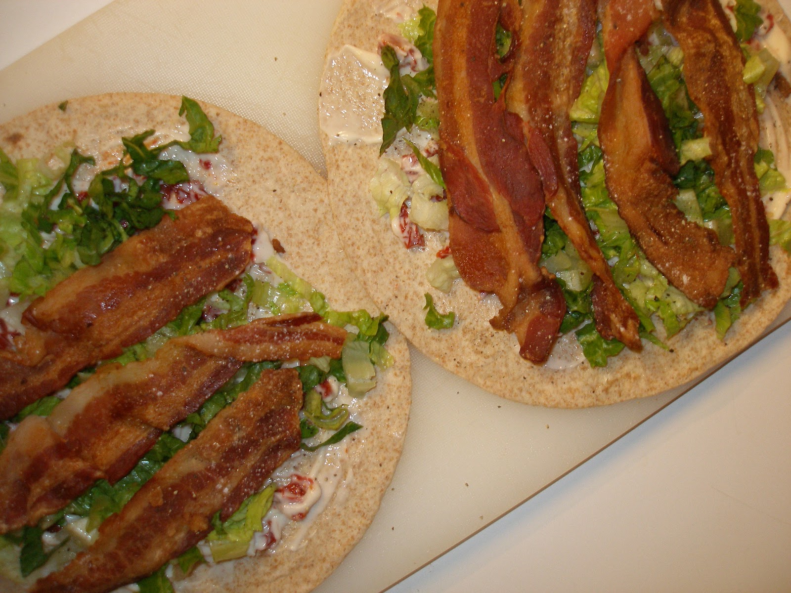 Lettuce Bacon and Tomato Wraps