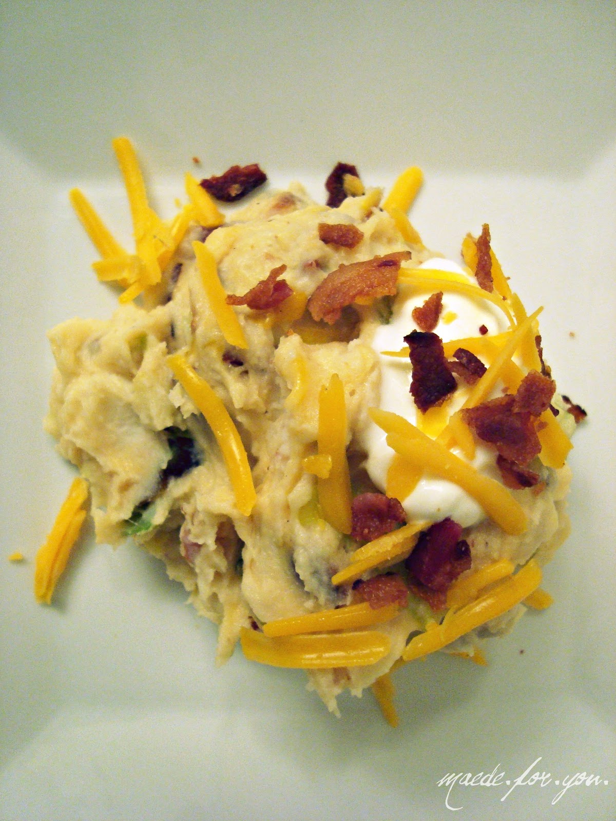 maede.for.you. Loaded Garlic Mashed Potatoes with Leeks