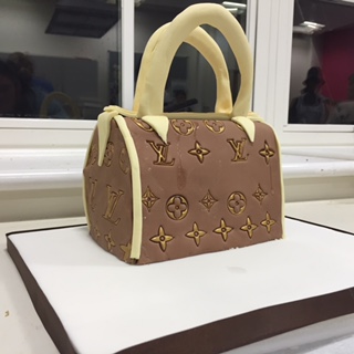 Louis Vuitton Designer Handbag Cake (How to Make)