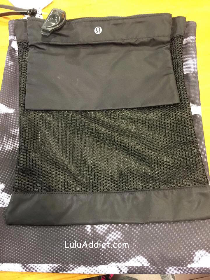 lululemon zip bag