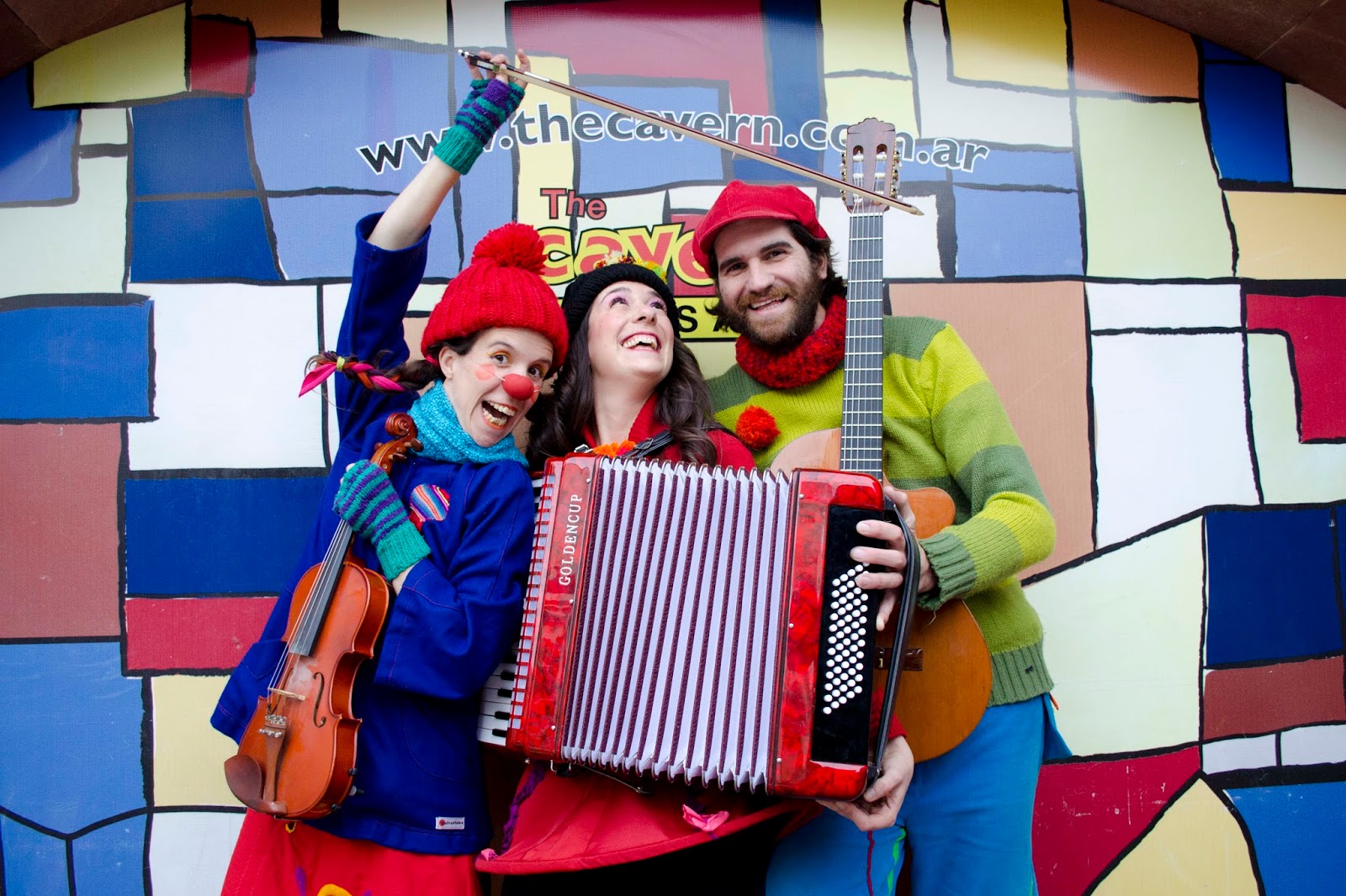 Vuelta Canela - Llegó el CANCIONERO CANELO 😍🤩🥳 . Algunas