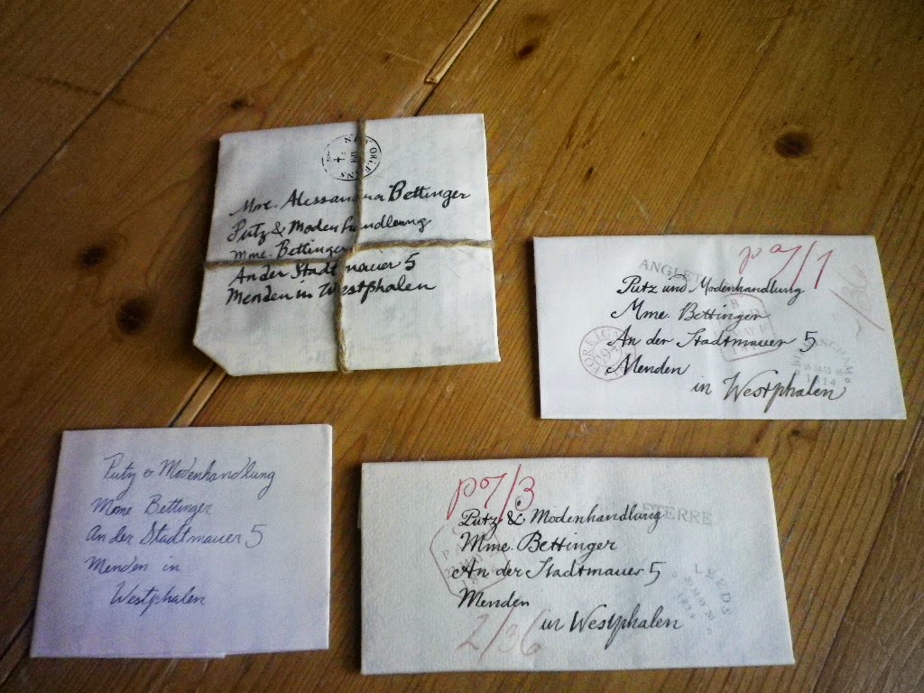 Kleidung um 1800 Trara, die Post ist da!