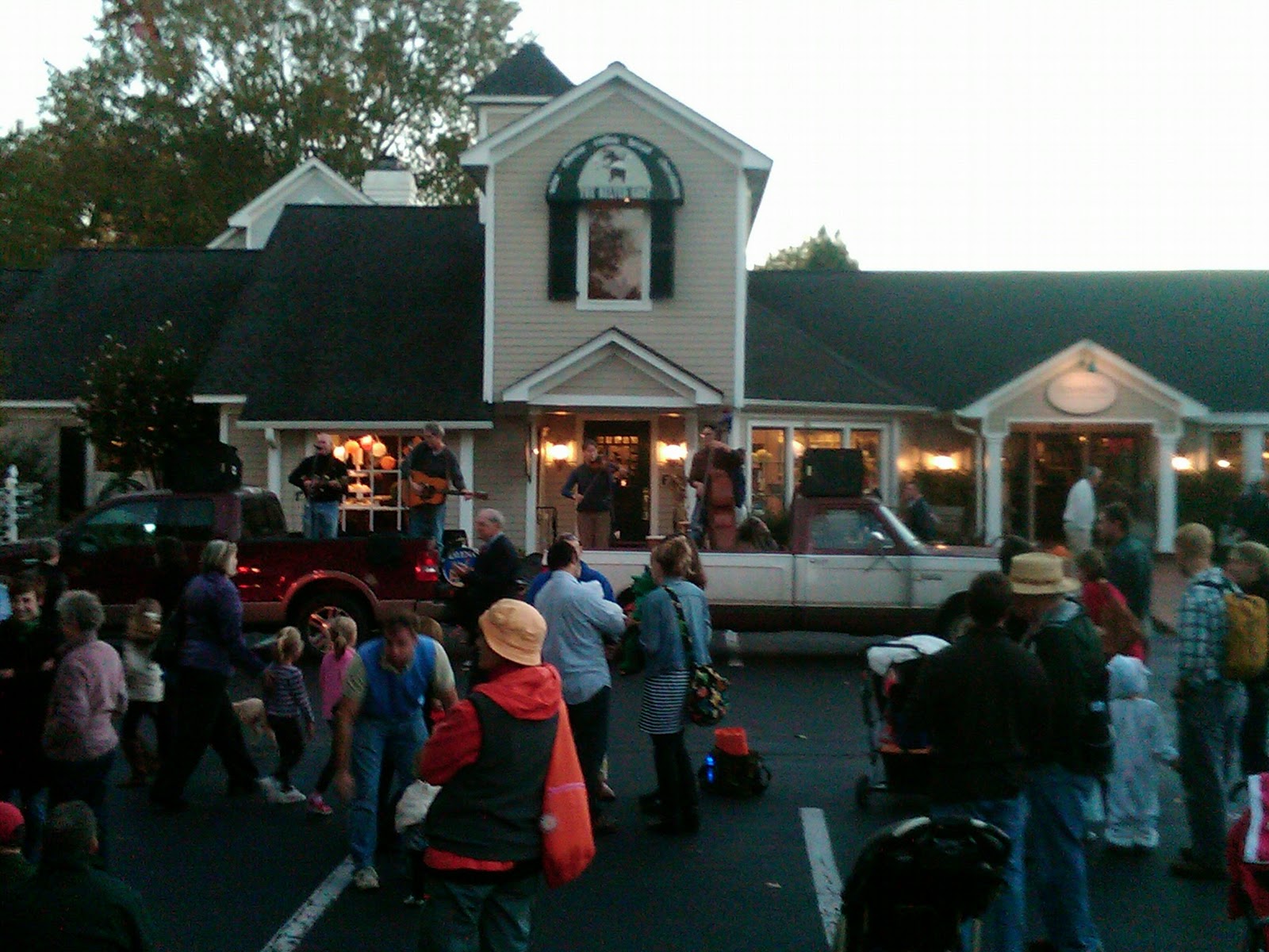 Fearrington Village Pumpkinfest A Guide for Parents in the Triangle