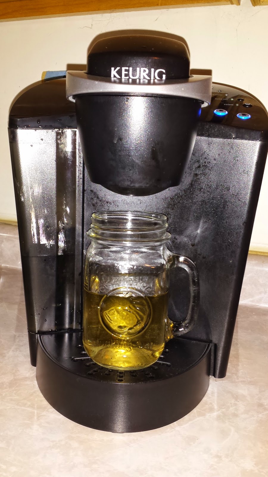 Treattisserie Chick Keurig Coffee Machine Cleaning! EaSy!