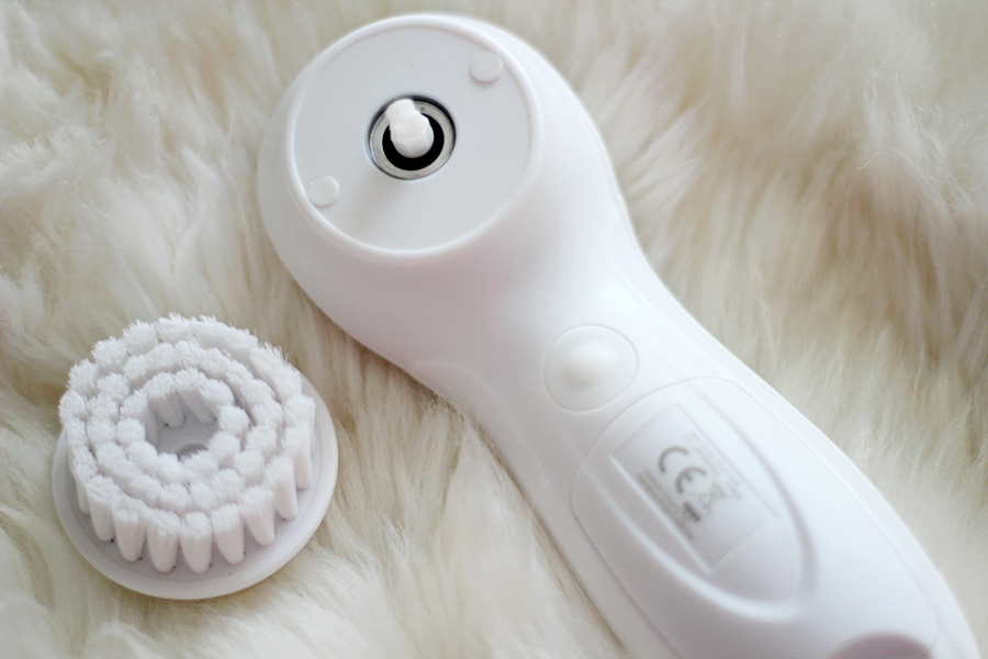 No7 Beautiful Skin Cleansing Brush Dolce Vanity