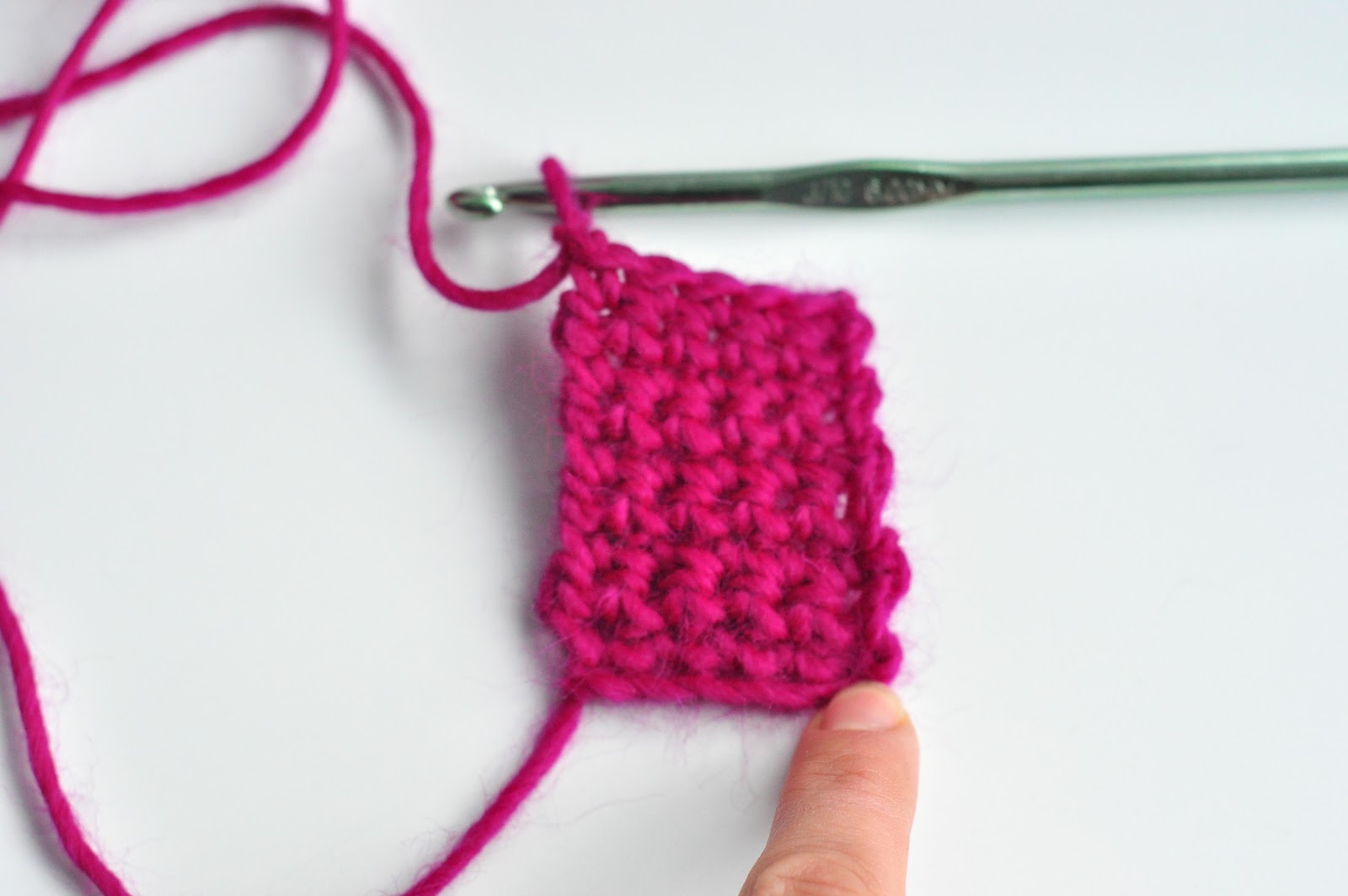 Aesthetic Nest: How to Crochet 4: The Single Crochet (Tutorial)