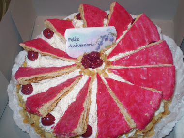 Torta Holandêsa é um bolo típico Holandês, mas é uma especialidade na alemanha