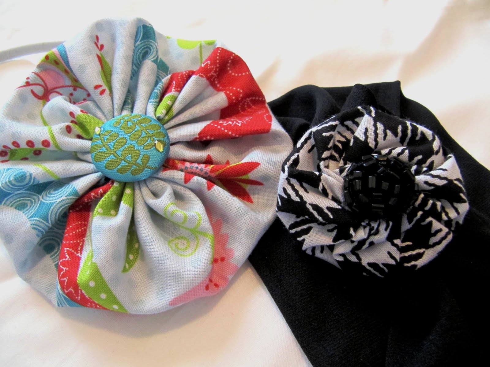 A Jill of All Trades Gathered Fabric Flower Tutorial