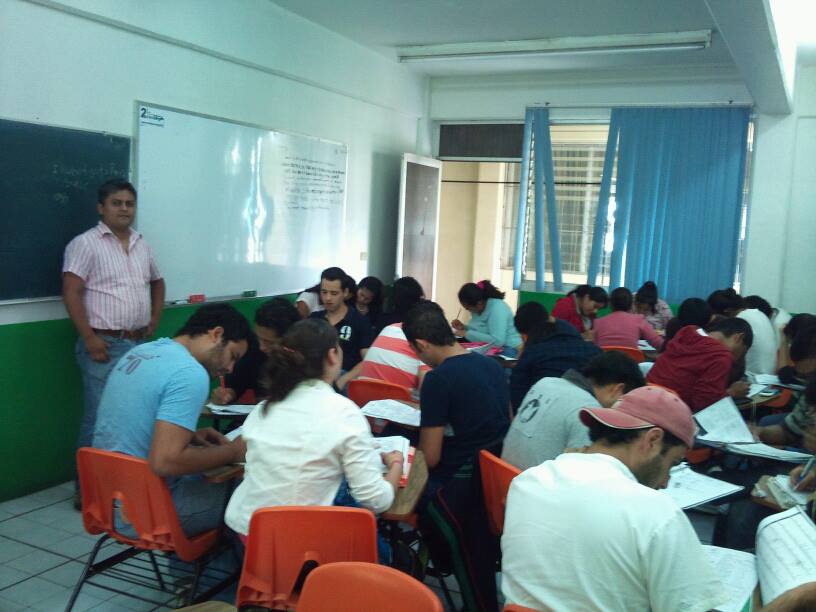 Curso intersemastral de verano 2011 con alumnos de las facultades de Derecho, Nutrición, Biología y Antropología.